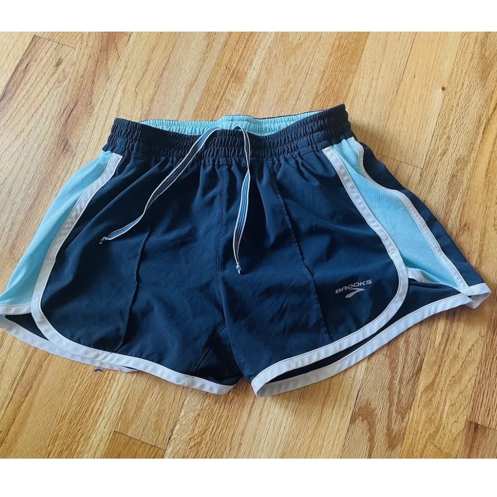 Brooks women’s small gym athletic shorts run track workout athlete bottoms